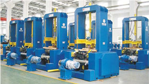 無錫陽通機(jī)械設(shè)備用金龍三相異步電動(dòng)機(jī)和恒星減速機(jī)